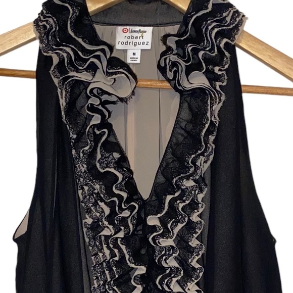 NWOT Robert Rodriguez Neiman Marcus for Target Black Ruffle Top Size M - Picture 6 of 9